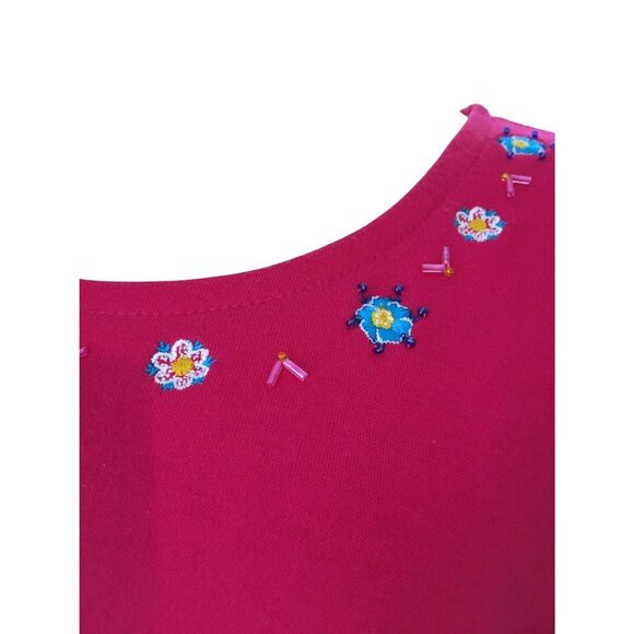 Vintage 1990s Bright Fuchsia Pink T-Shirt, Floral Embroidery, Beads, Medium - Picture 2 of 4
